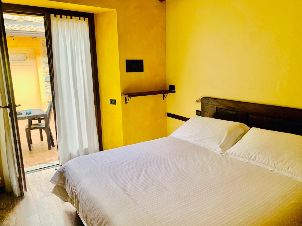 Agriturismo Il Talento Nella Quiete Castiglione dʼIntelvi Eksteriør billede
