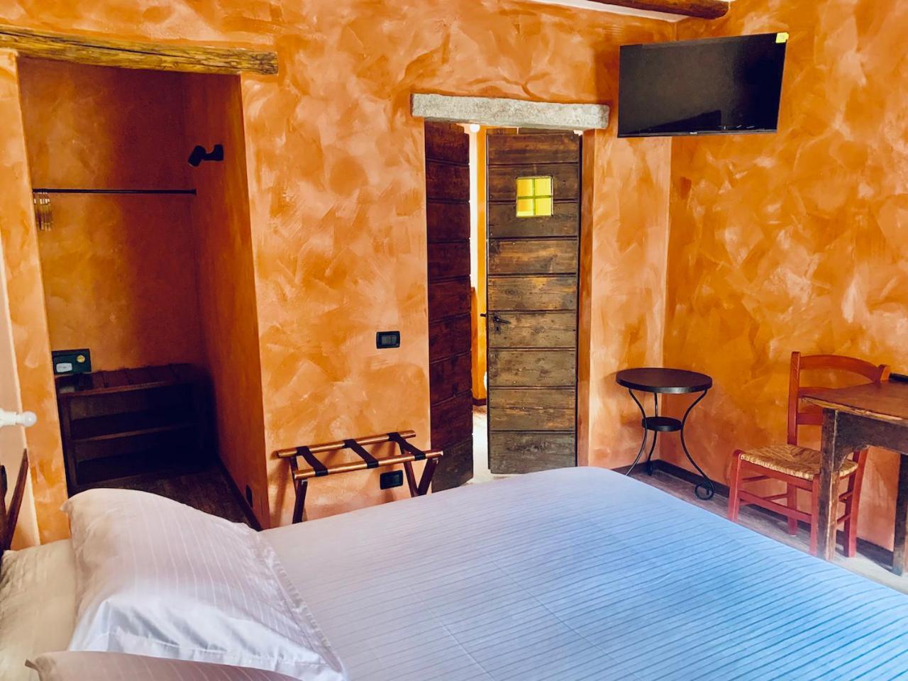 Agriturismo Il Talento Nella Quiete Castiglione dʼIntelvi Eksteriør billede