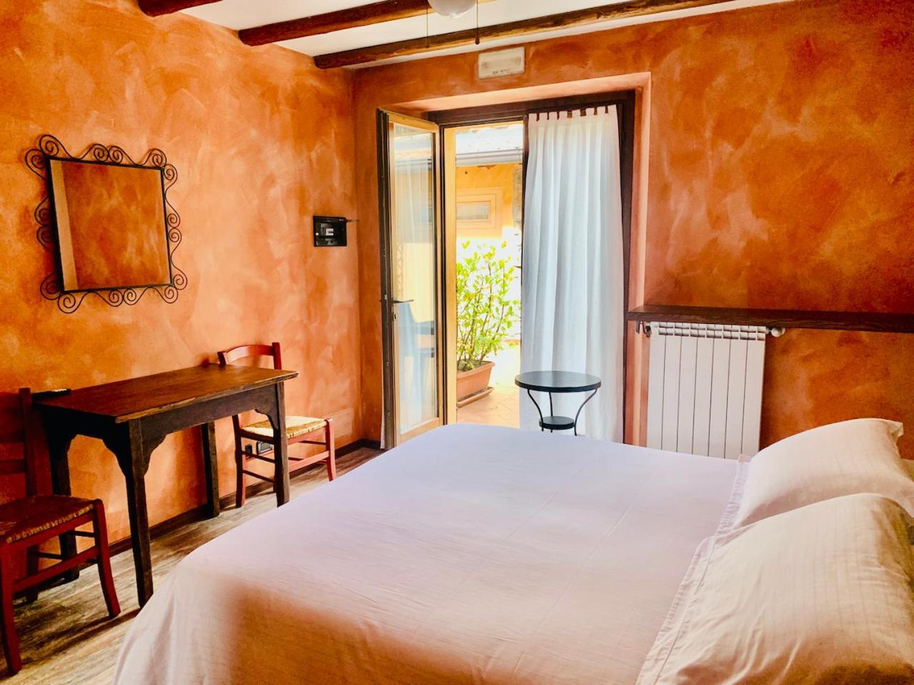 Agriturismo Il Talento Nella Quiete Castiglione dʼIntelvi Eksteriør billede