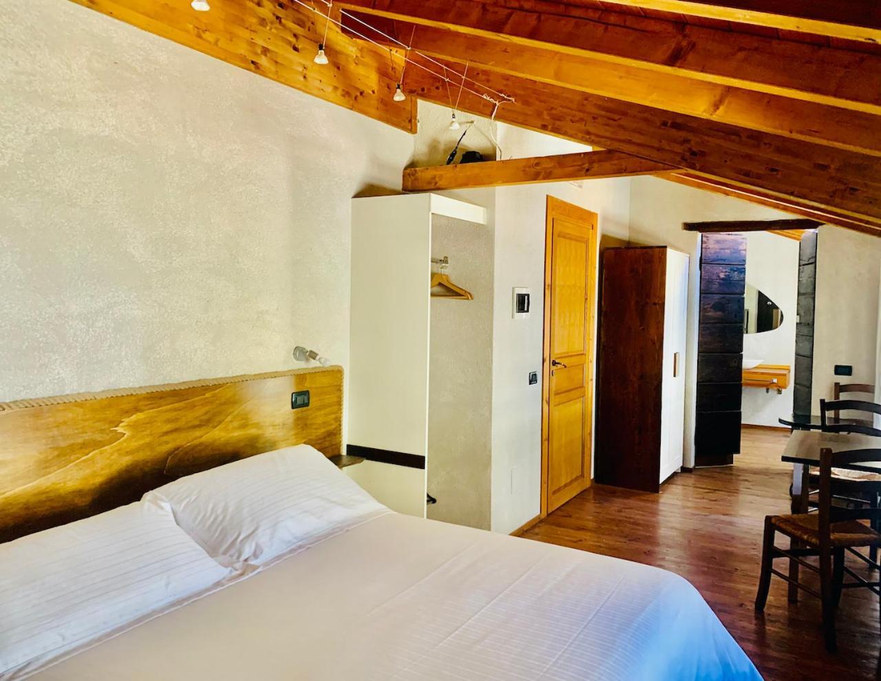 Agriturismo Il Talento Nella Quiete Castiglione dʼIntelvi Eksteriør billede